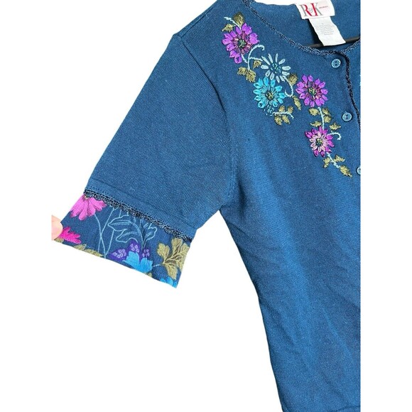Vintage 90s Women’s R&K Short Sleeve Cardigan Sweater 8/M, Blue‎ W/ Flower - Picture 4 of 9